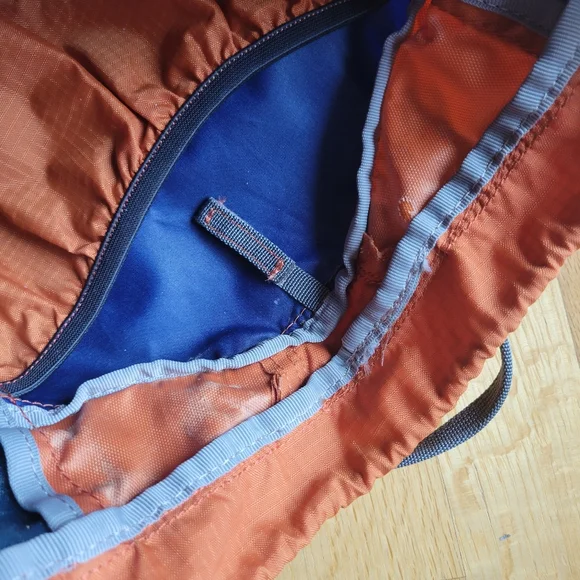 Cotopaxi Luzon Eighteen 18 L Del Dia Pack Daypack Backpack Unisex Orange Blue - Picture 12 of 13